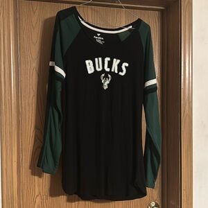 Women's Milwaukee Bucks Fanatics 
Black/Hunter Green Iconic Flashy Long Sleeve